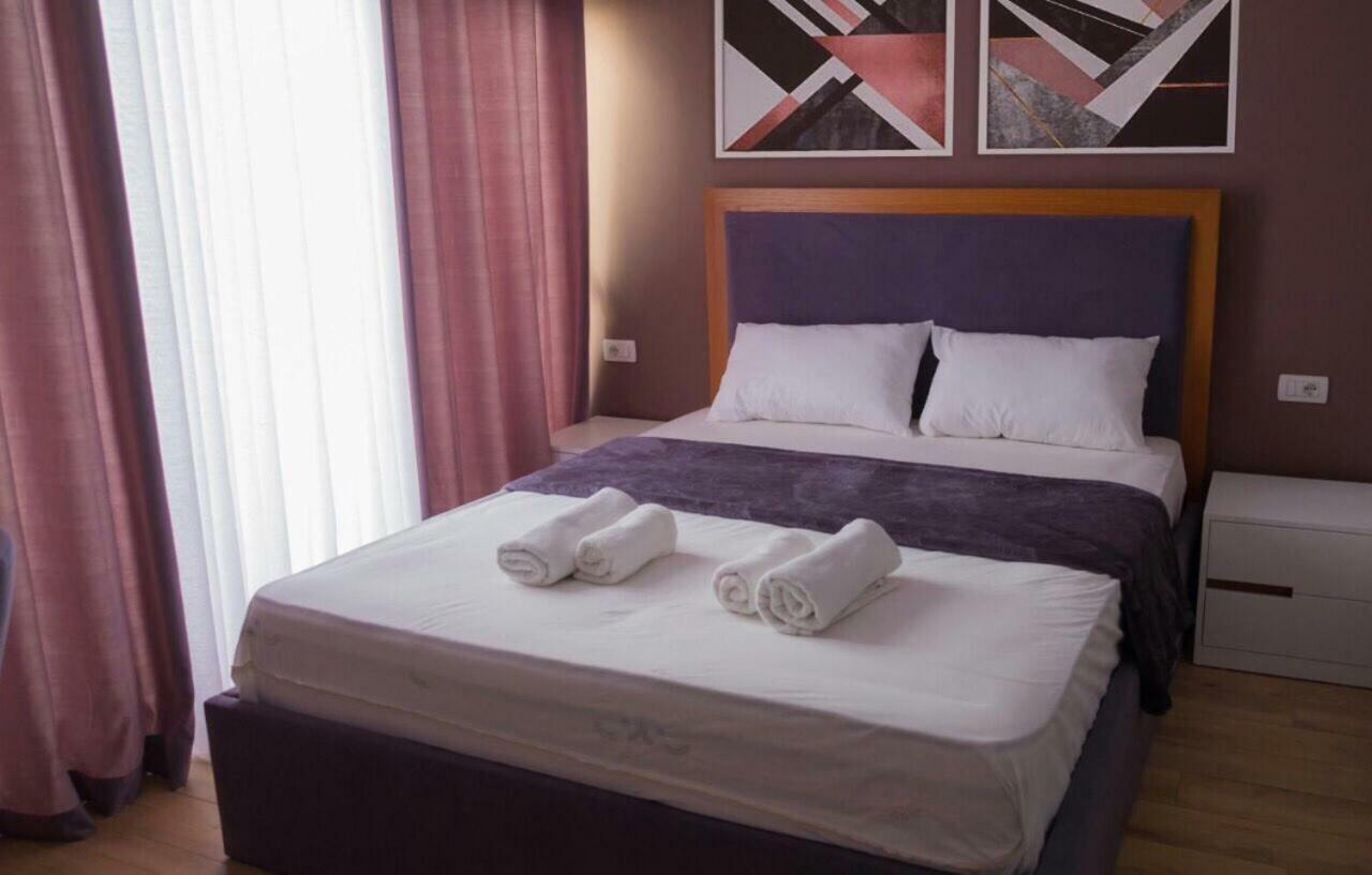 Modern Furnished Apartment With View Tiranë Luaran gambar